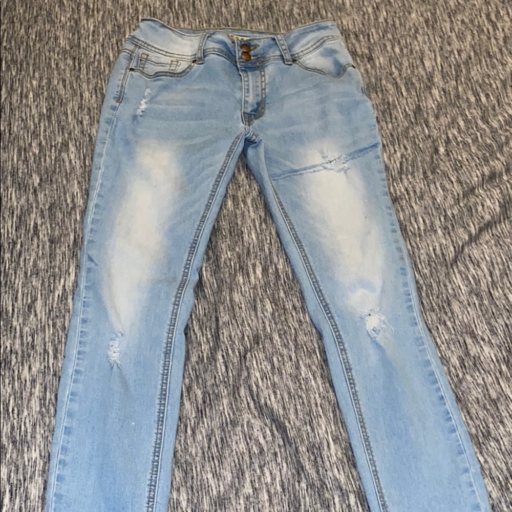 encore ripped jeans